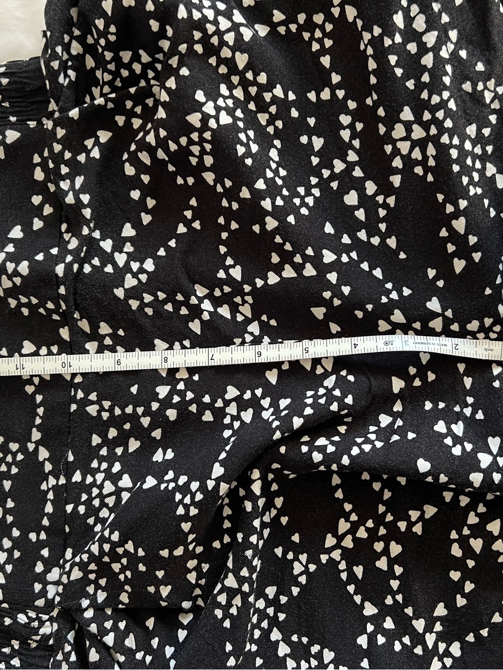 Aritzia Talula Heart Shorts - Picture 14 of 15